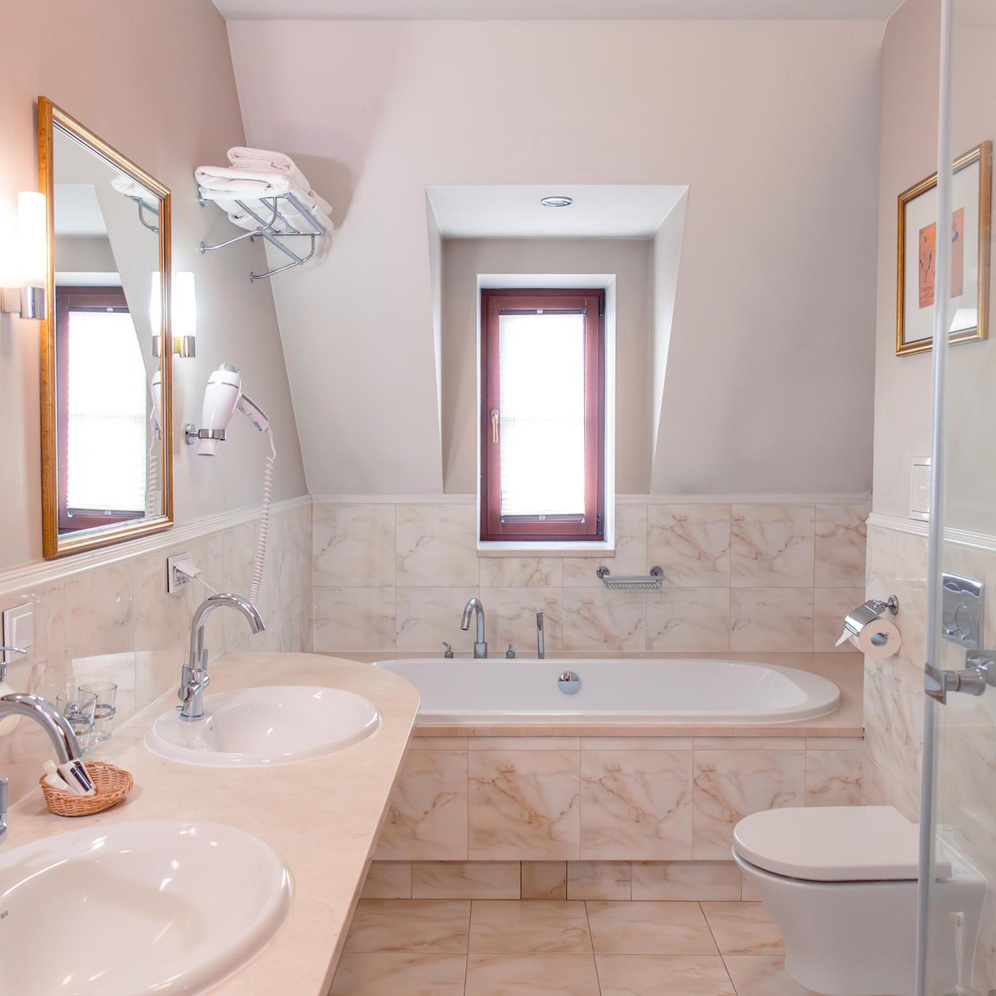 Hotel Skala Biała Podlaska Dış mekan fotoğraf